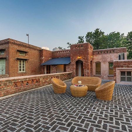 Stayvista'S Peepal Haveli - Rustic Kothi With Terrace, Breathtaking View & Bonfire Narainpur  Zewnętrze zdjęcie