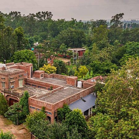 Stayvista'S Peepal Haveli - Rustic Kothi With Terrace, Breathtaking View & Bonfire Narainpur  Zewnętrze zdjęcie