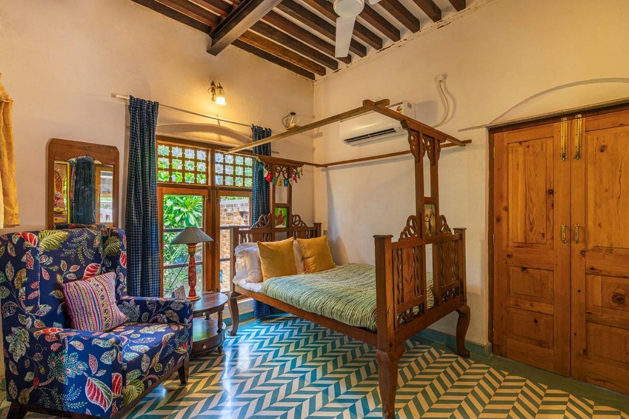 Stayvista'S Peepal Haveli - Rustic Kothi With Terrace, Breathtaking View & Bonfire Narainpur  Zewnętrze zdjęcie