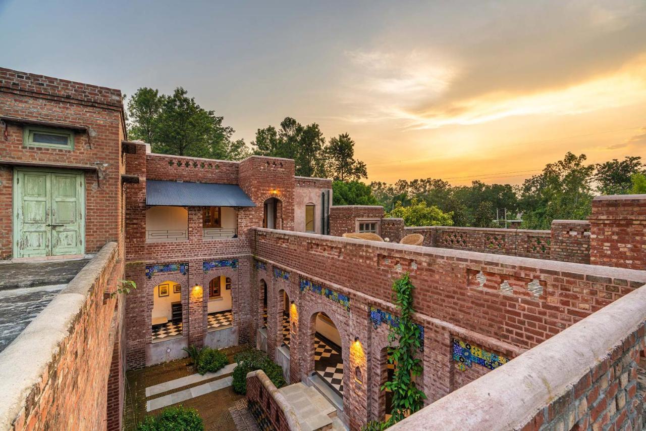 Stayvista'S Peepal Haveli - Rustic Kothi With Terrace, Breathtaking View & Bonfire Narainpur  Zewnętrze zdjęcie